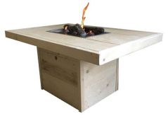 Enjoyfires Feuertisch Twist aus neuem Gerüstholz